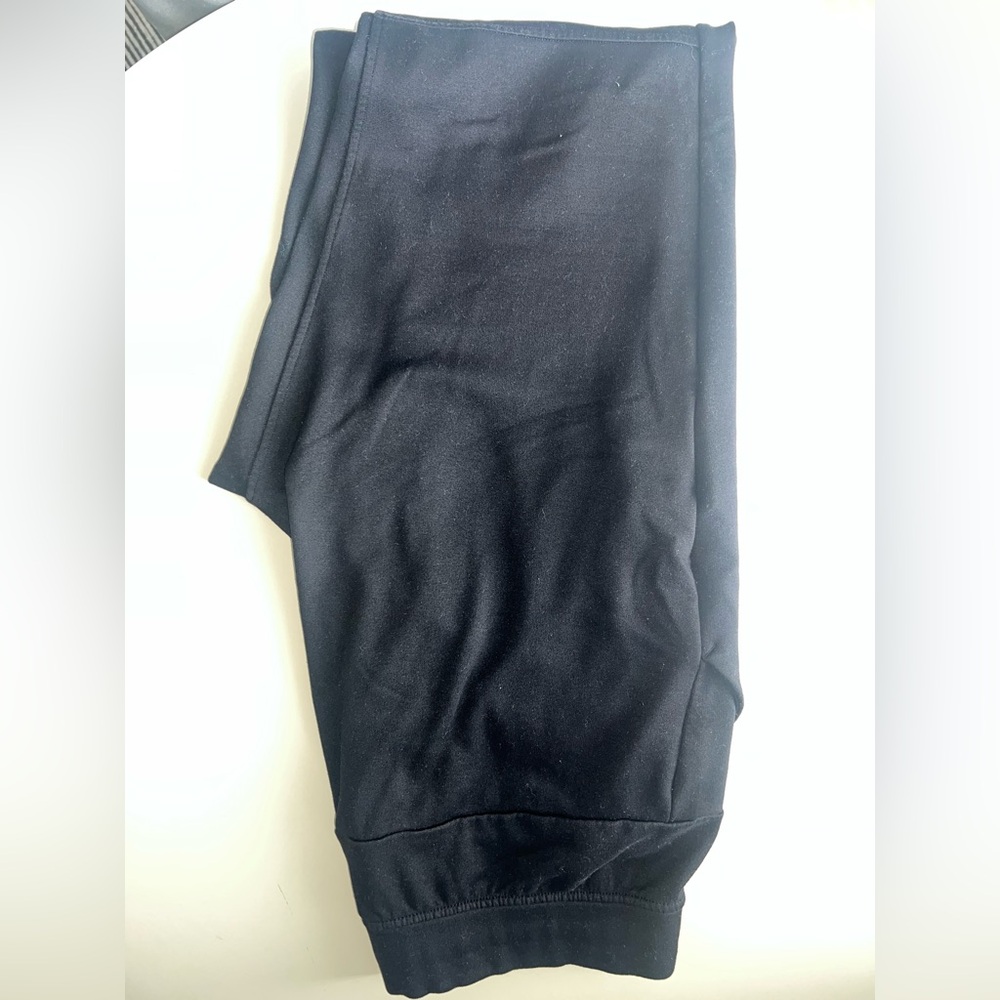 Lululemon Athletica Men's Black sweatpants